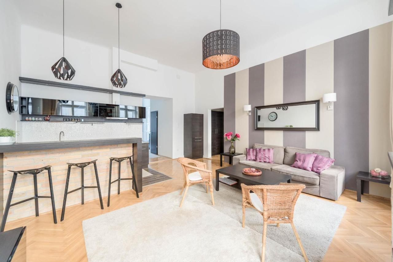 Oasis Apartments - Dohany Street I Budapest Luaran gambar