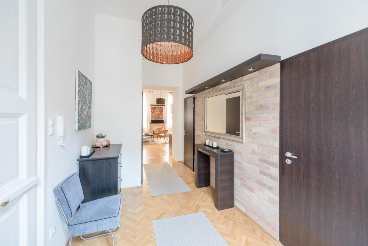 Oasis Apartments - Dohany Street I Budapest Luaran gambar